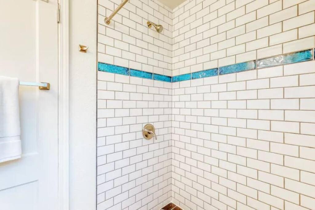 Private, Quiet-Close To Dwntn Pensacola, Stadium, Beaches Villa Екстериор снимка