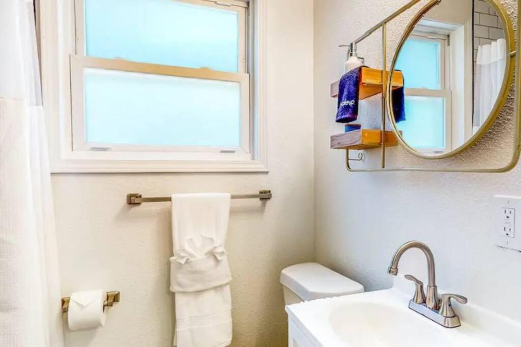 Private, Quiet-Close To Dwntn Pensacola, Stadium, Beaches Villa Екстериор снимка